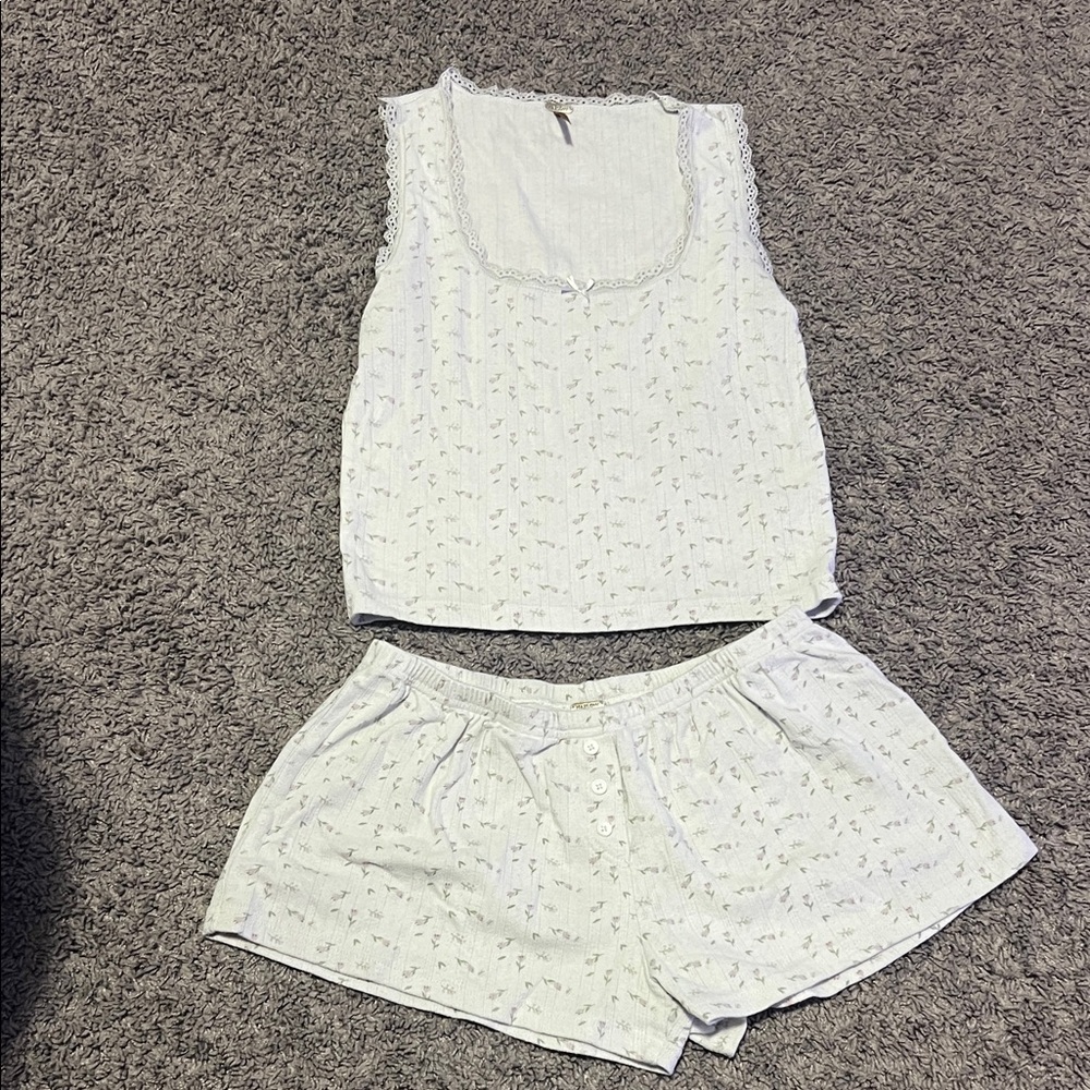Harlow White Floral Pajama Set